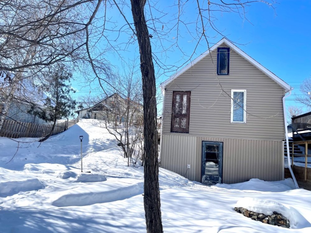 Click to View Listing Details